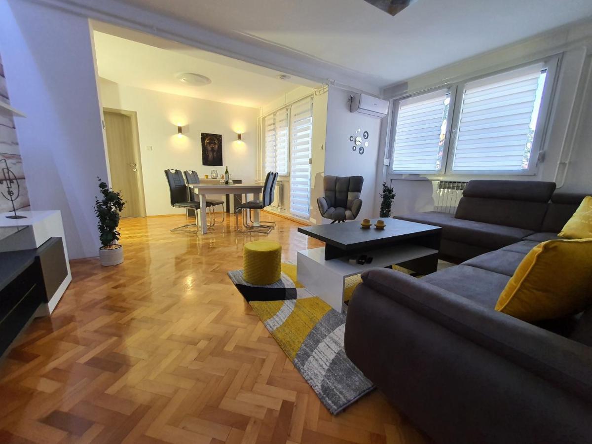 Nasice Apartment Pallaton מראה חיצוני תמונה
