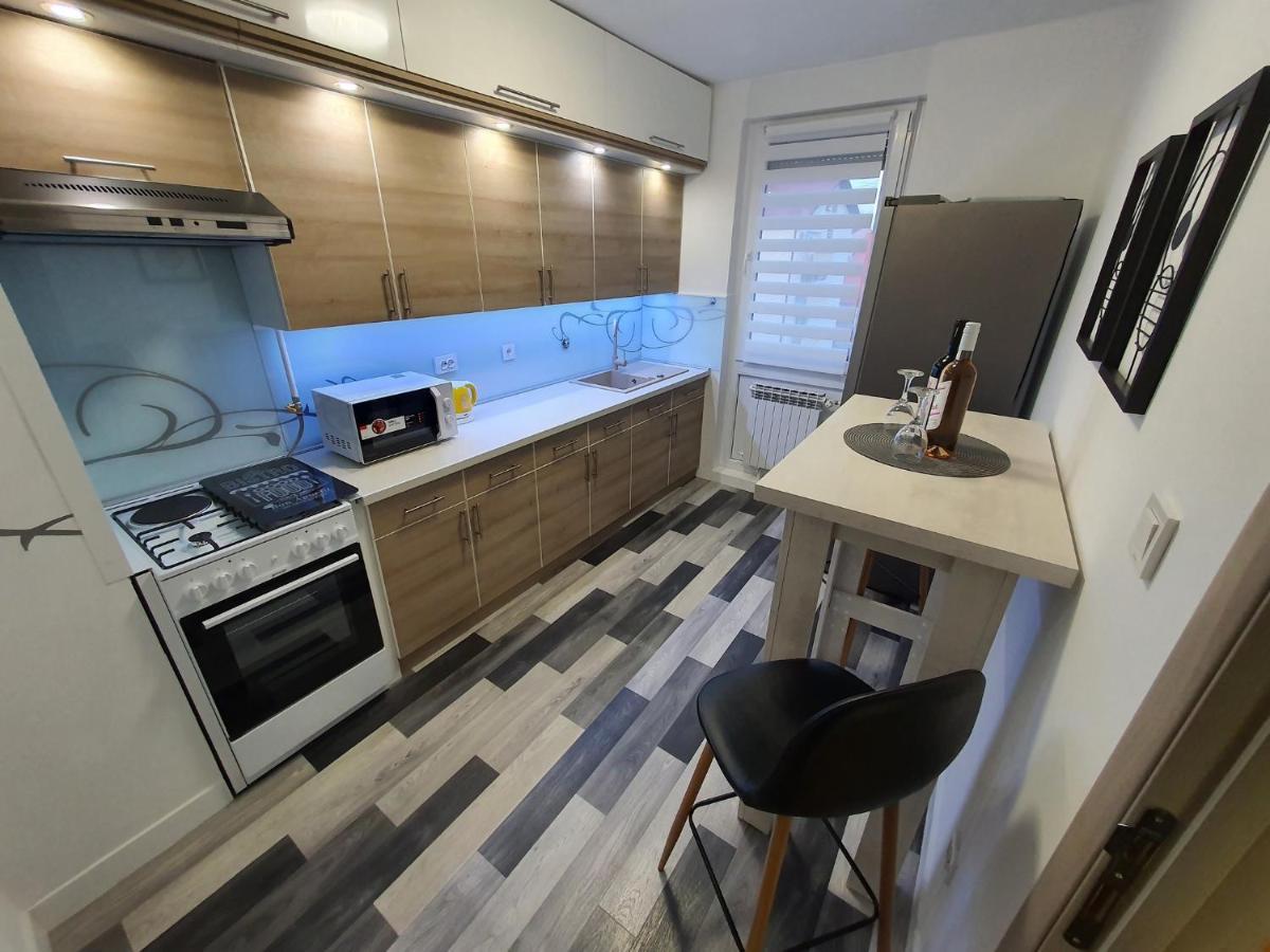 Nasice Apartment Pallaton מראה חיצוני תמונה