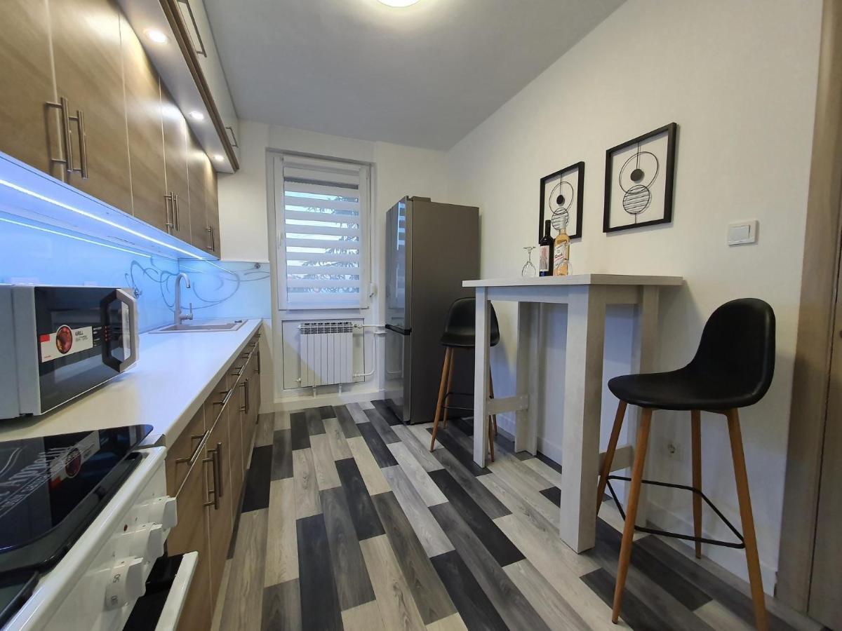 Nasice Apartment Pallaton מראה חיצוני תמונה